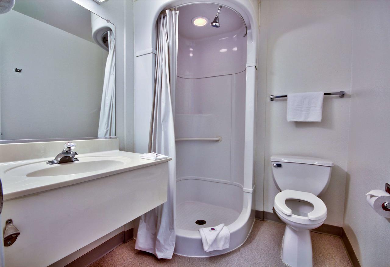 America'S Best Value Inn & Suites-Хелена Экстерьер фото