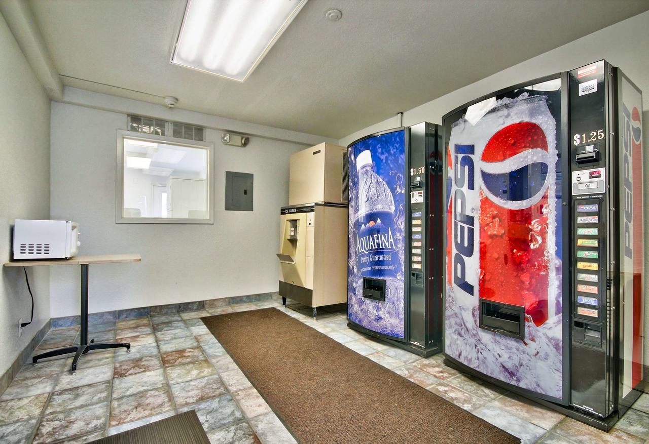 America'S Best Value Inn & Suites-Хелена Экстерьер фото