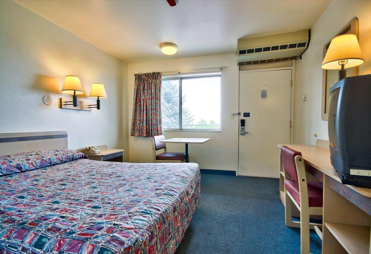 America'S Best Value Inn & Suites-Хелена Экстерьер фото