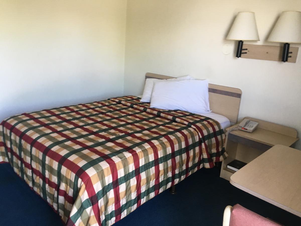 America'S Best Value Inn & Suites-Хелена Экстерьер фото