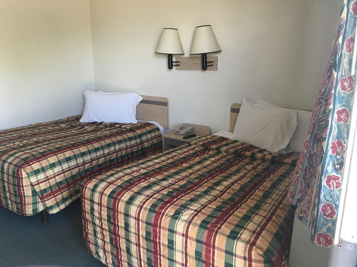 America'S Best Value Inn & Suites-Хелена Экстерьер фото