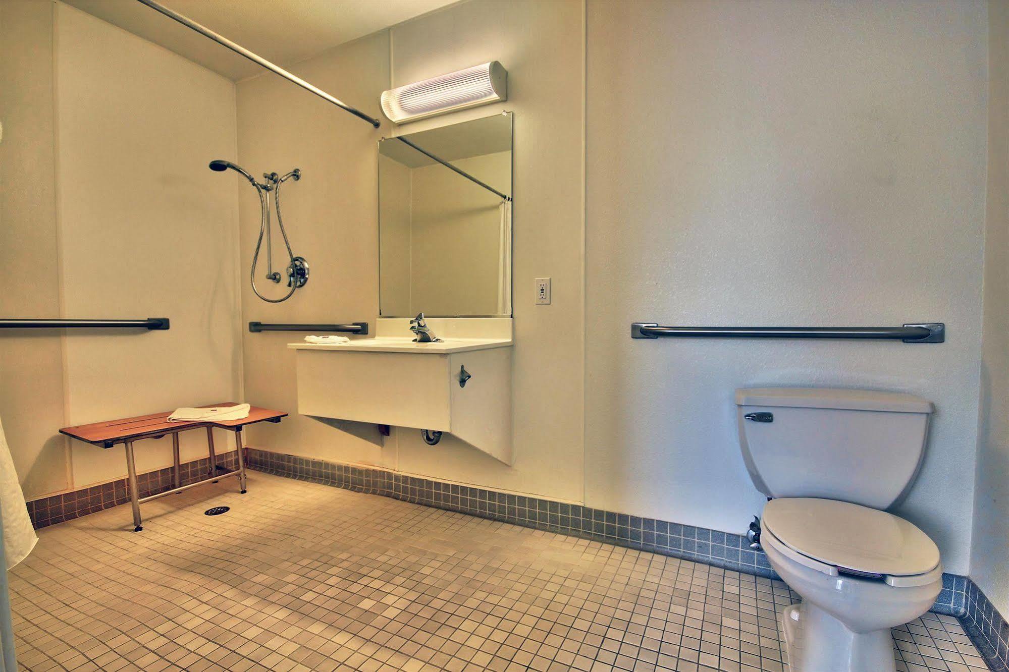 America'S Best Value Inn & Suites-Хелена Экстерьер фото