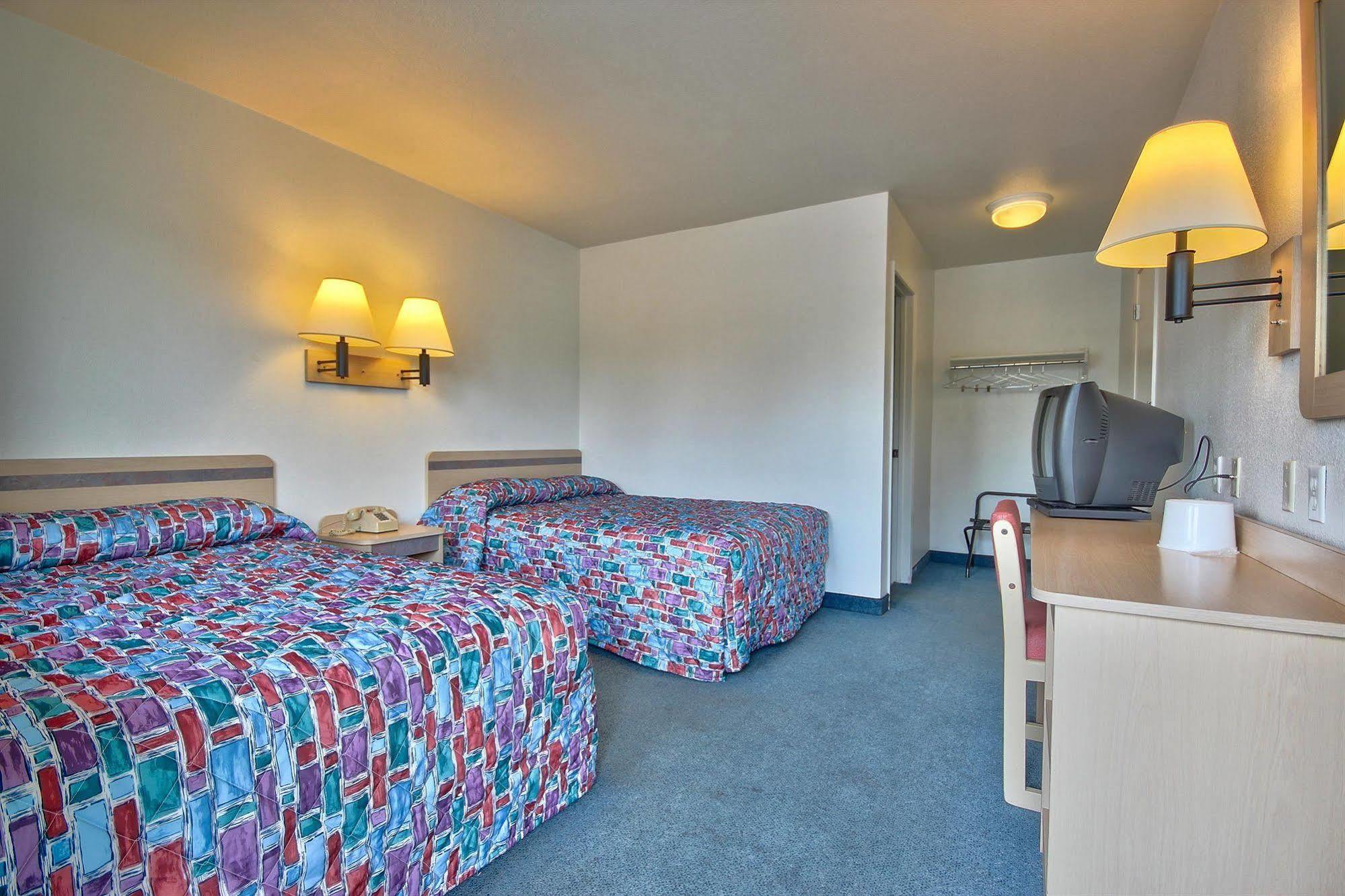 America'S Best Value Inn & Suites-Хелена Экстерьер фото